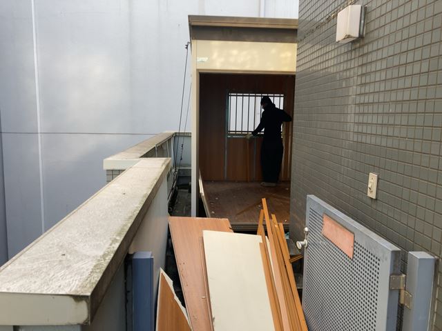 東京都港区麻布十番の物置小屋撤去処分前の様子です。
